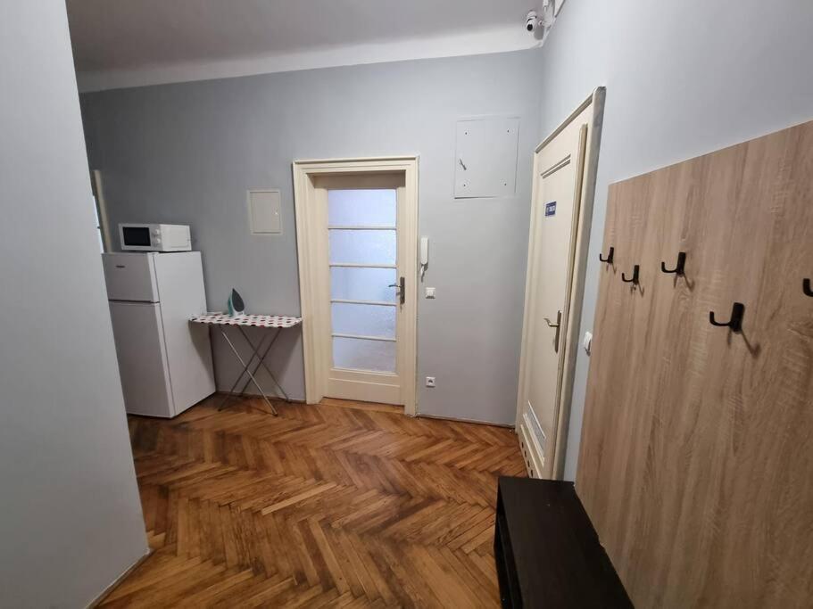 Fantastic Krk - Kr6 Room D Cracovie Extérieur photo