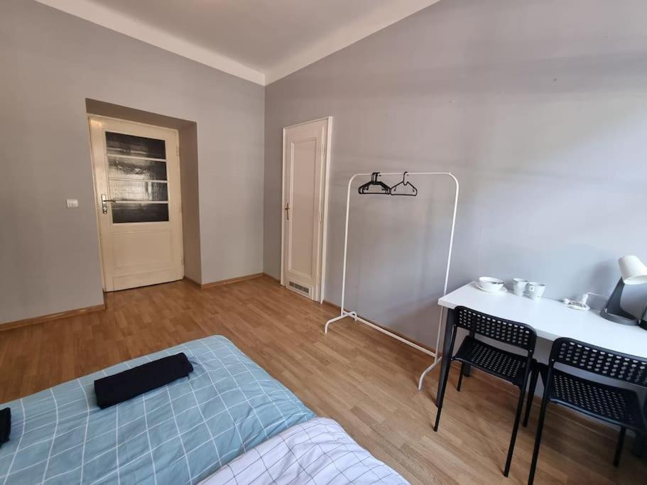 Fantastic Krk - Kr6 Room D Cracovie Extérieur photo